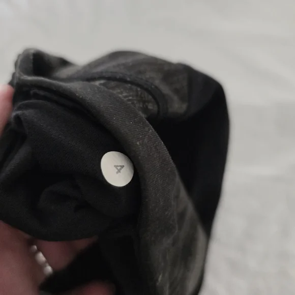 Lululemon Fresh Mesh Run Crop Leggings Sz4 Wind Chill Fatigue Green Blck Pockets - Picture 2 of 16